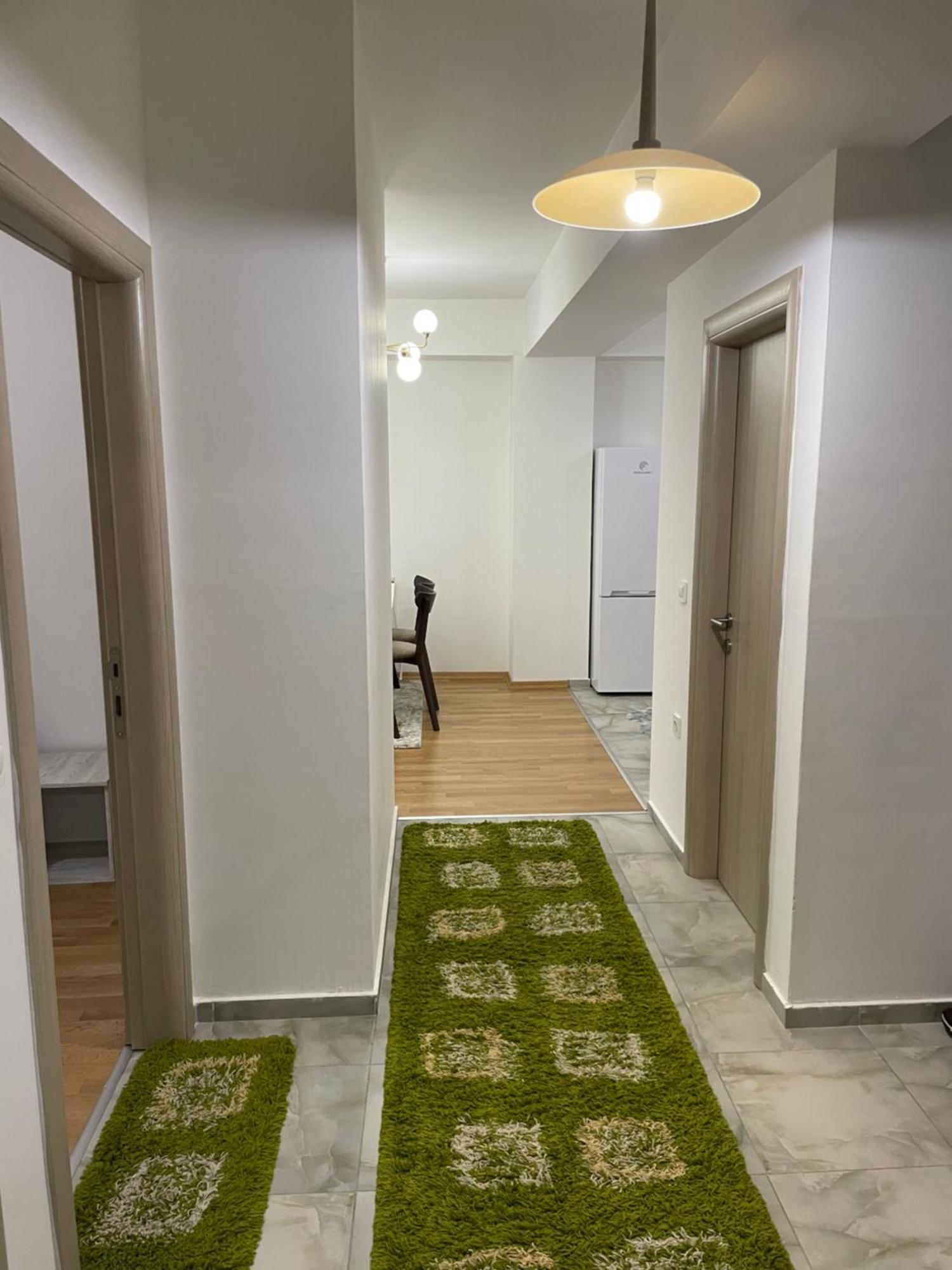 Tuse Lux Apartments Skopje Luaran gambar