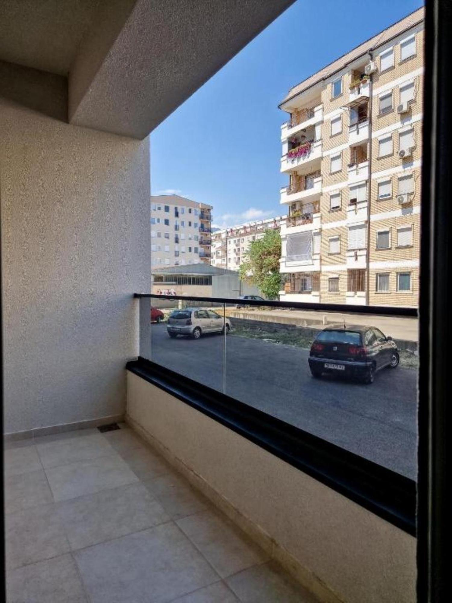 Tuse Lux Apartments Skopje Luaran gambar