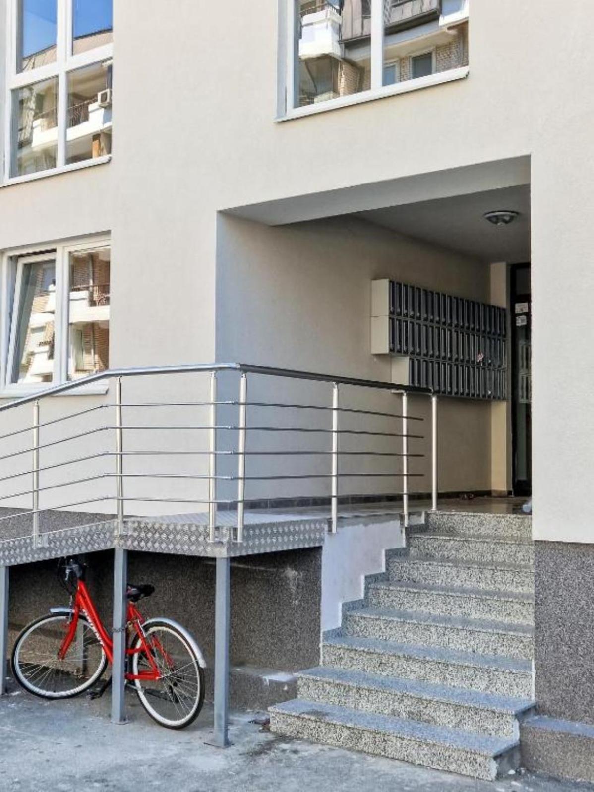 Tuse Lux Apartments Skopje Luaran gambar